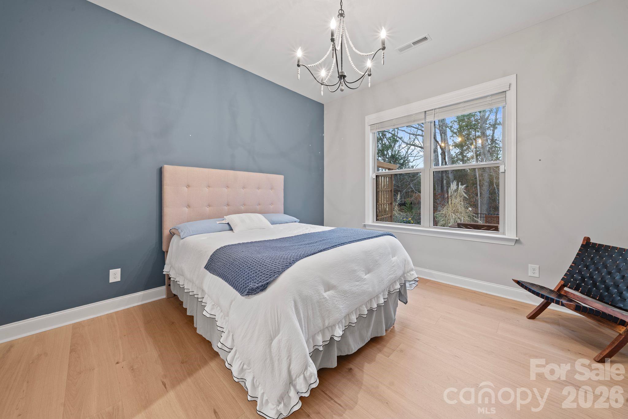 Queensbridge - Residential