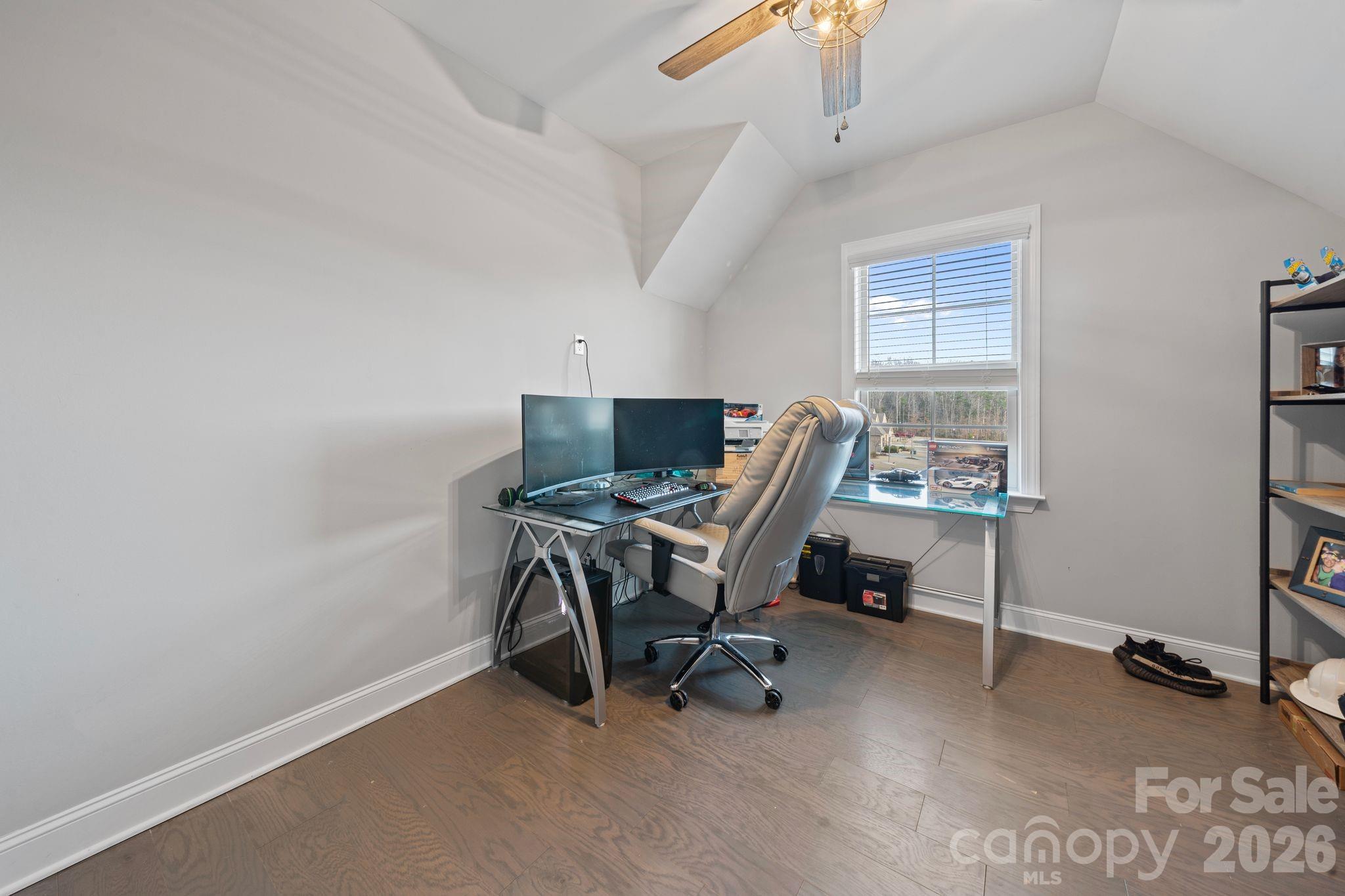 Queensbridge - Residential