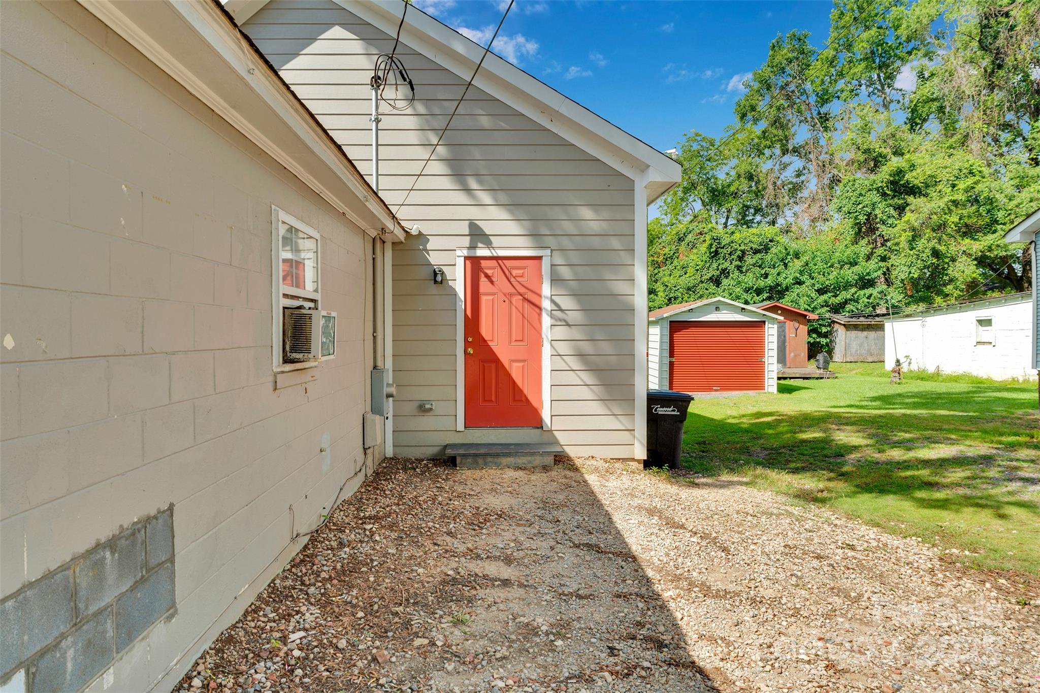 111 Crowell Drive NW
