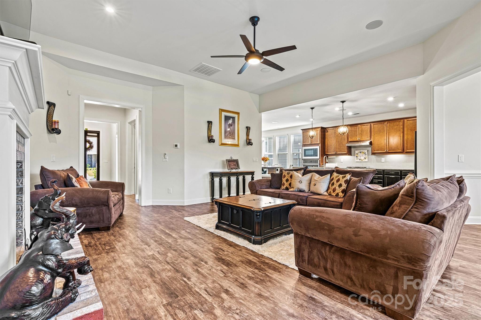 4128 Honey Locust Drive