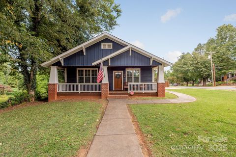 Photo of 2231 Wilmore Drive, Charlotte, NC 28203 (MLS # 4314892)