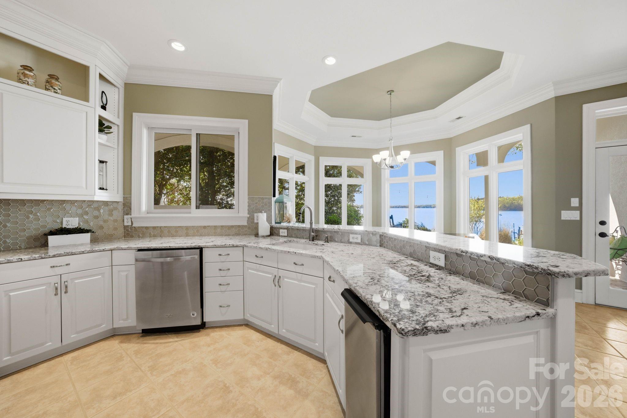 The Peninsula - Residential