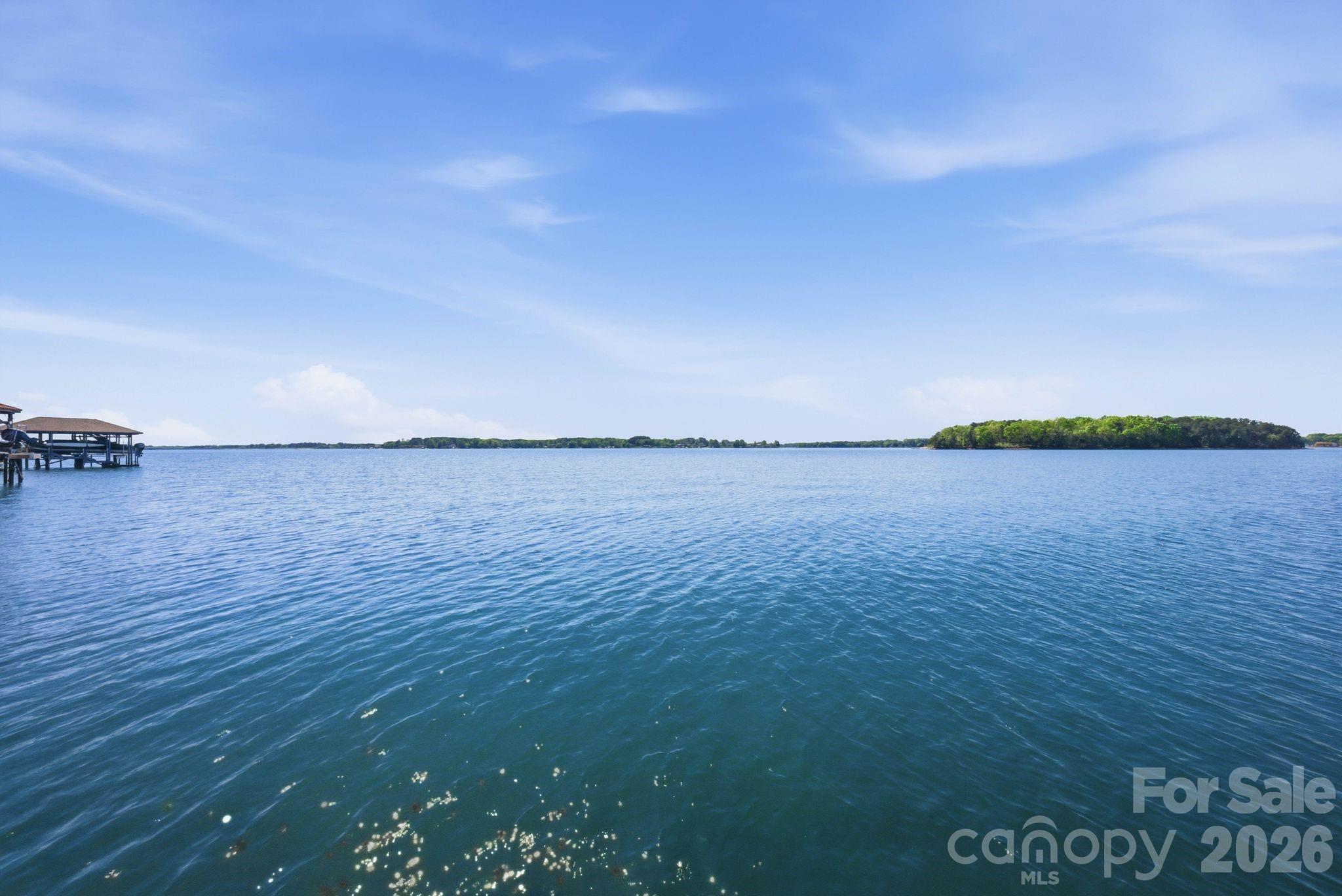 The Peninsula - Residential