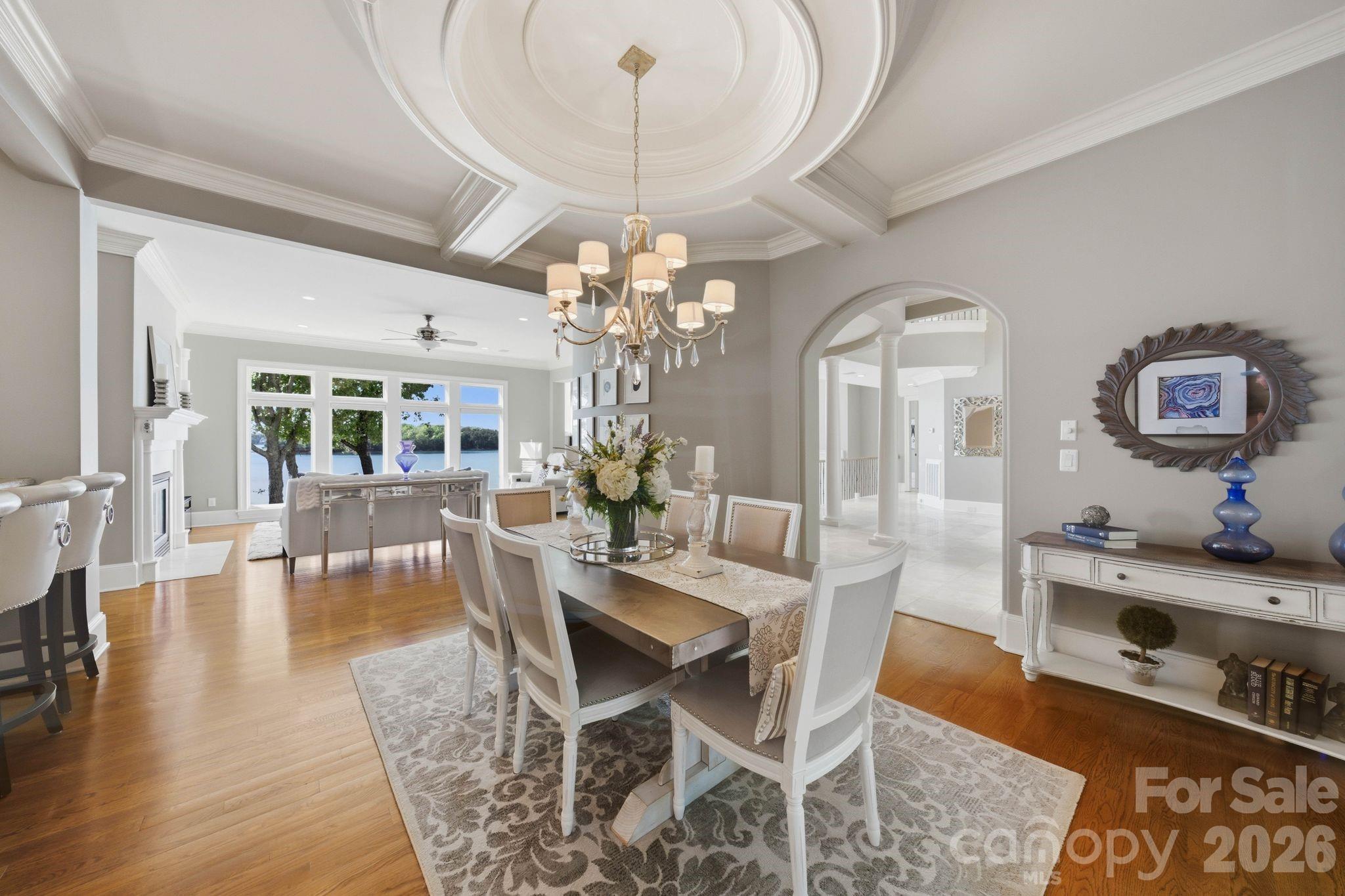 The Peninsula - Residential