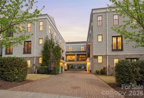 1708 Lombardy Circle A Charlotte NC 28203