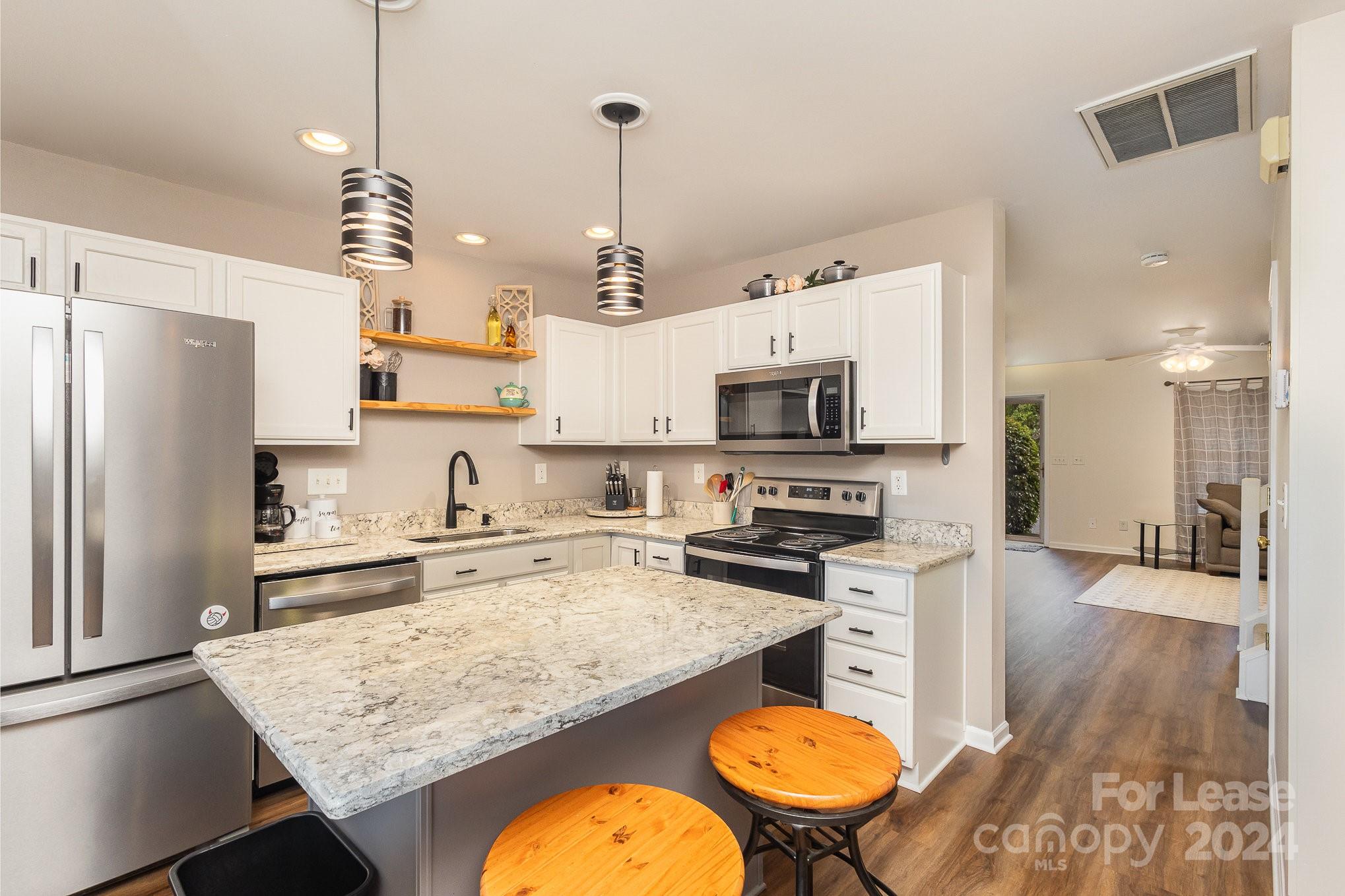 Windsor Trace - Residential Lease