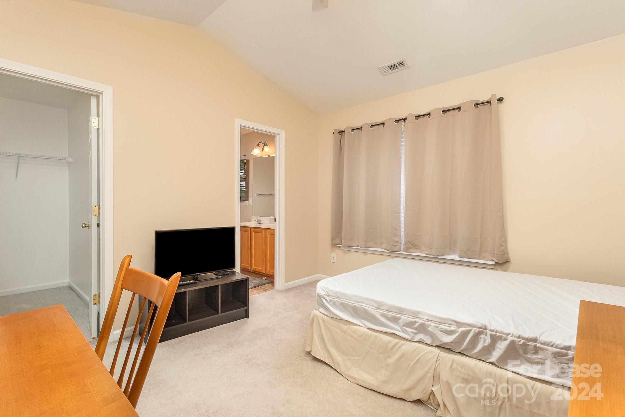 Windsor Trace - Residential Lease