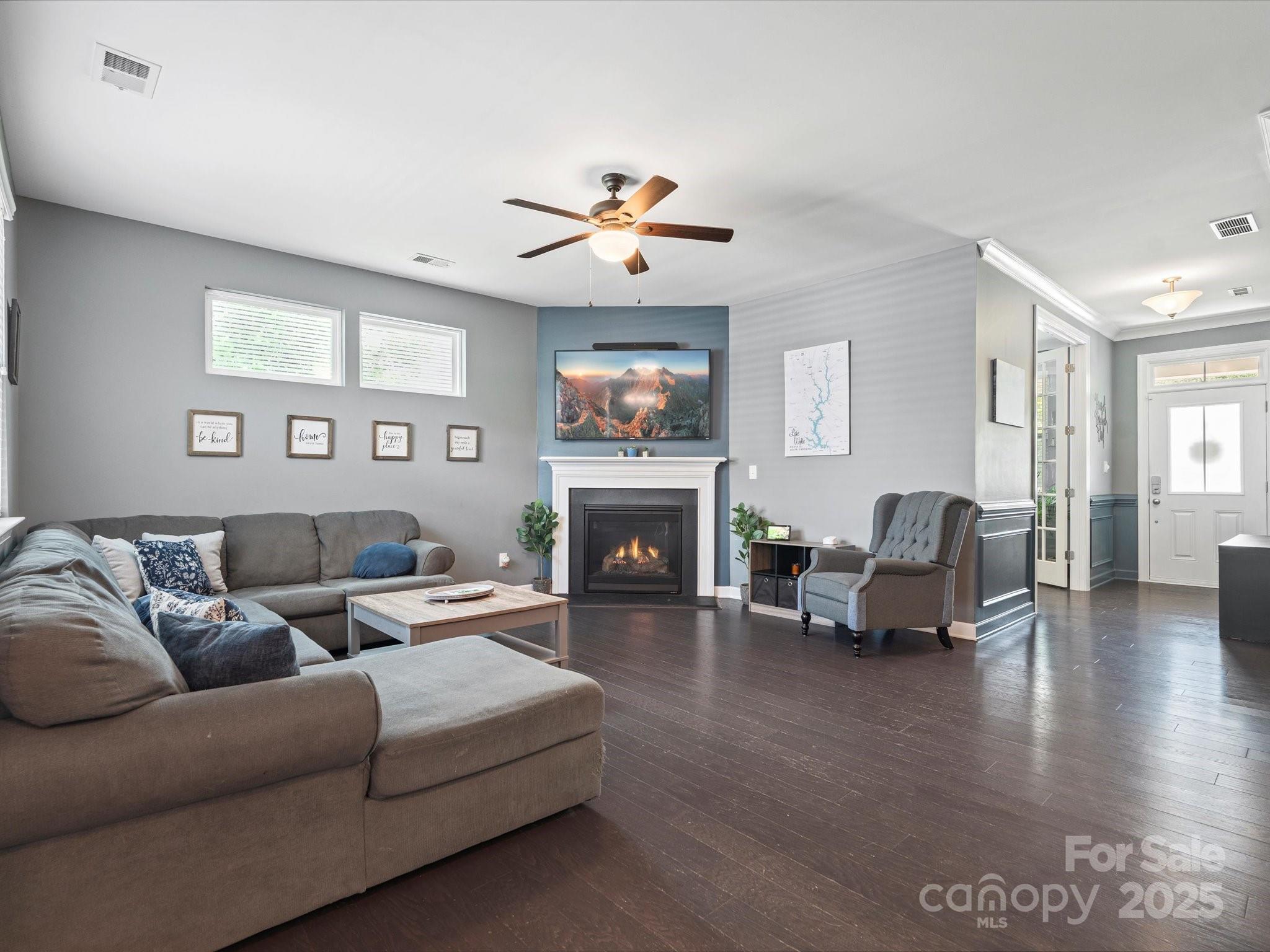 Kings Grove - Residential