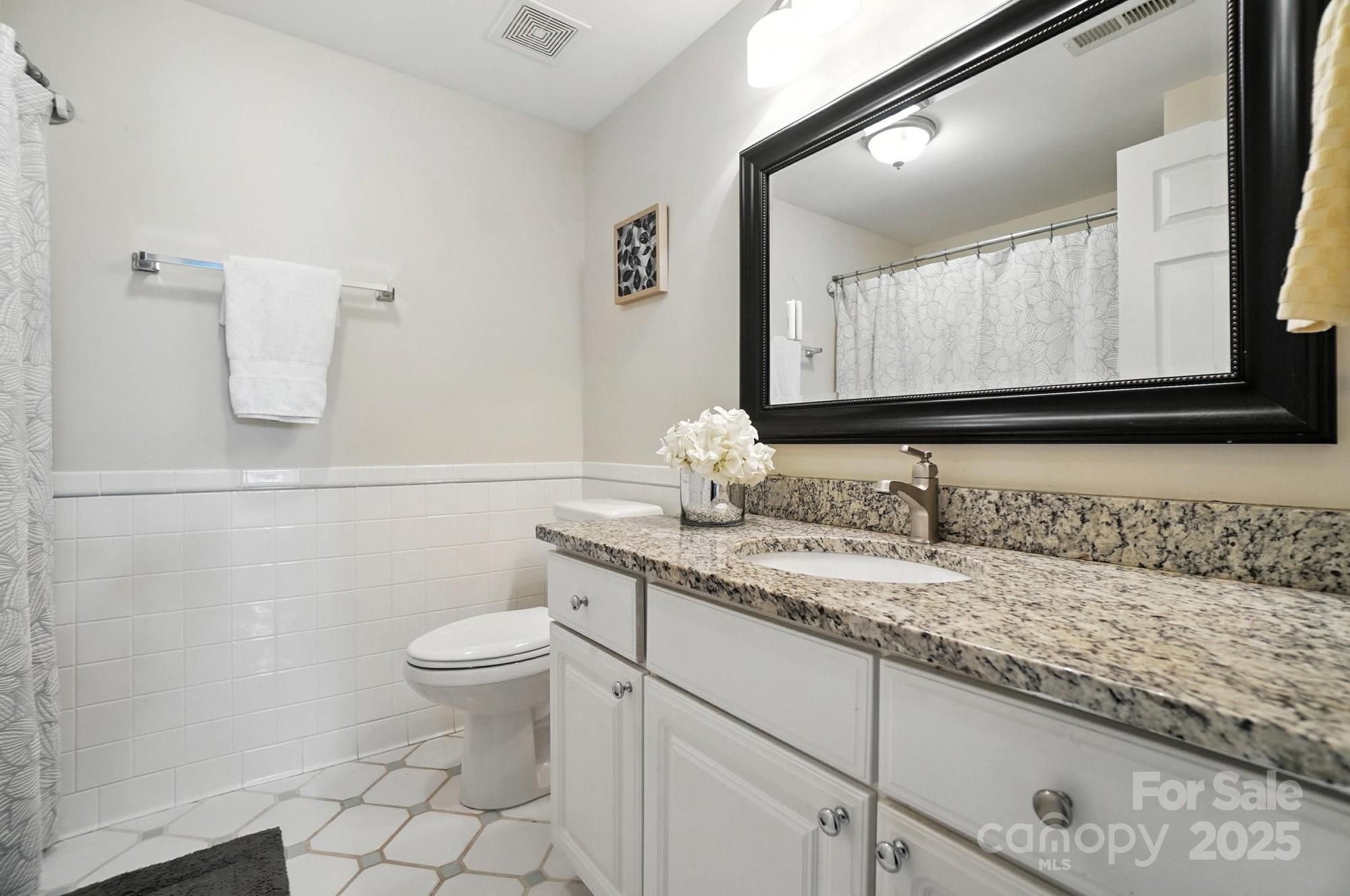 Tega Cay - Residential