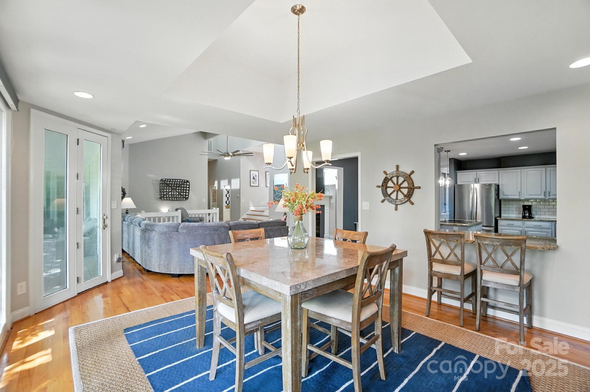 Tega Cay - Residential