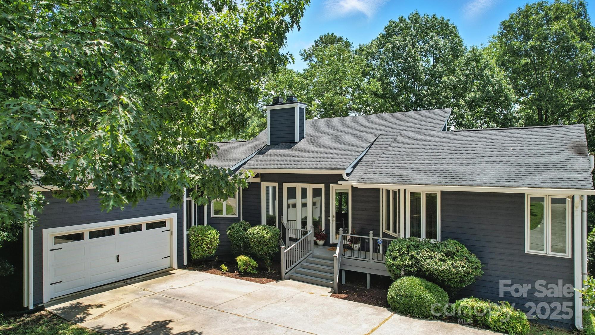 16101 Heron Run Drive