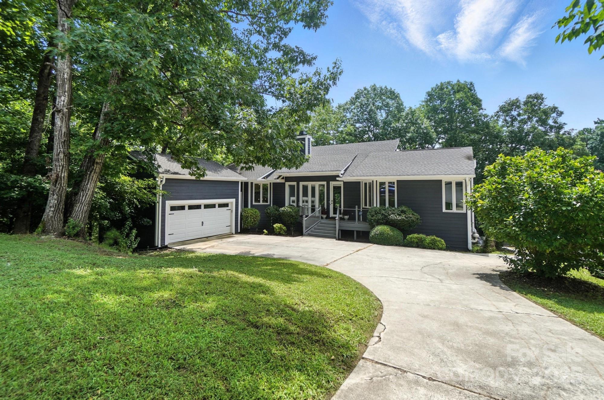 16101 Heron Run Drive