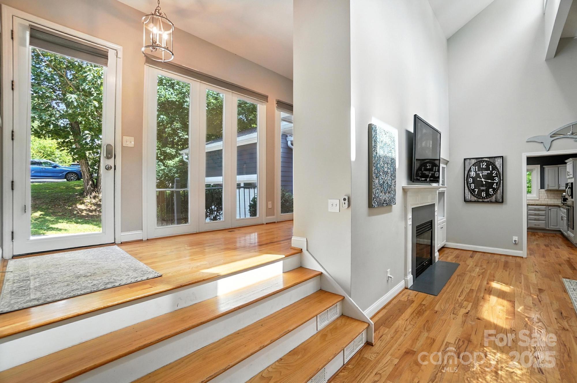 Tega Cay - Residential