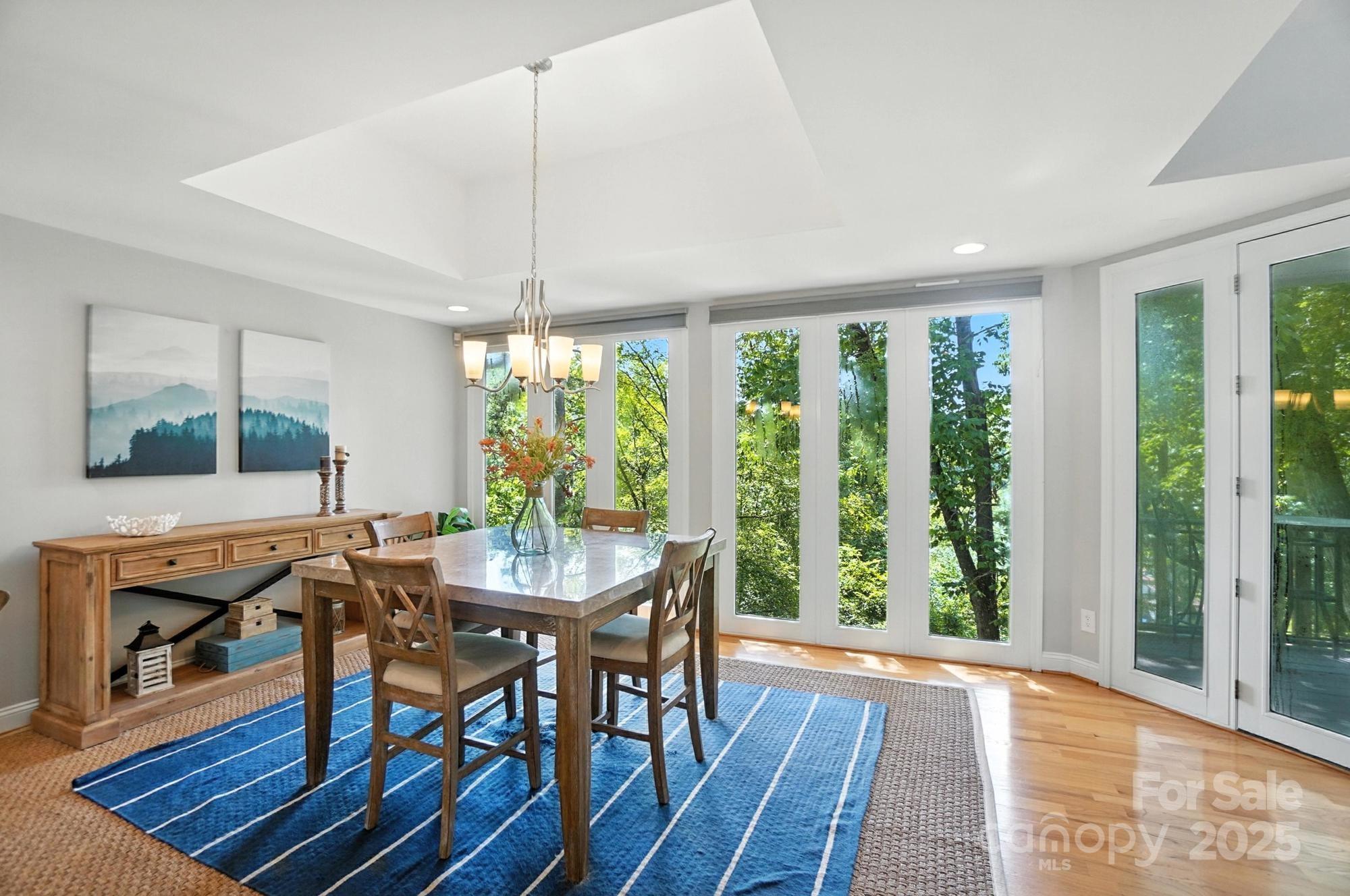 Tega Cay - Residential