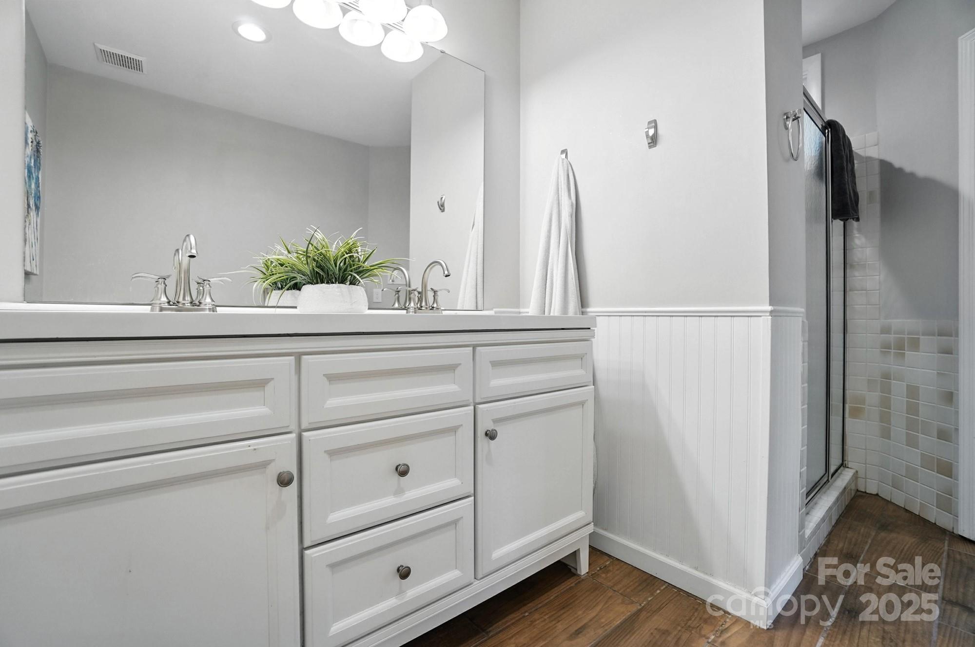 Tega Cay - Residential