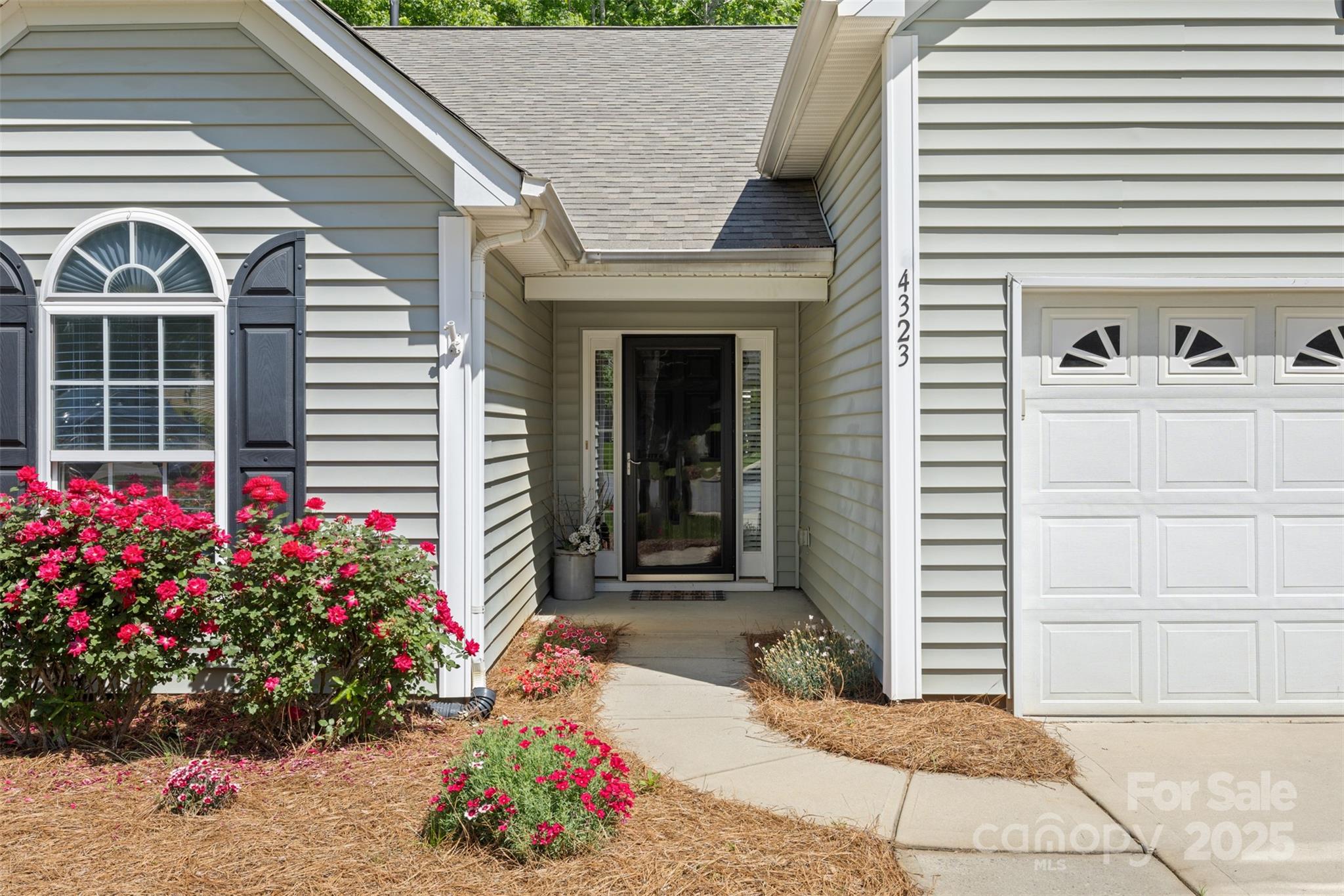 4323 Wiregrass Road