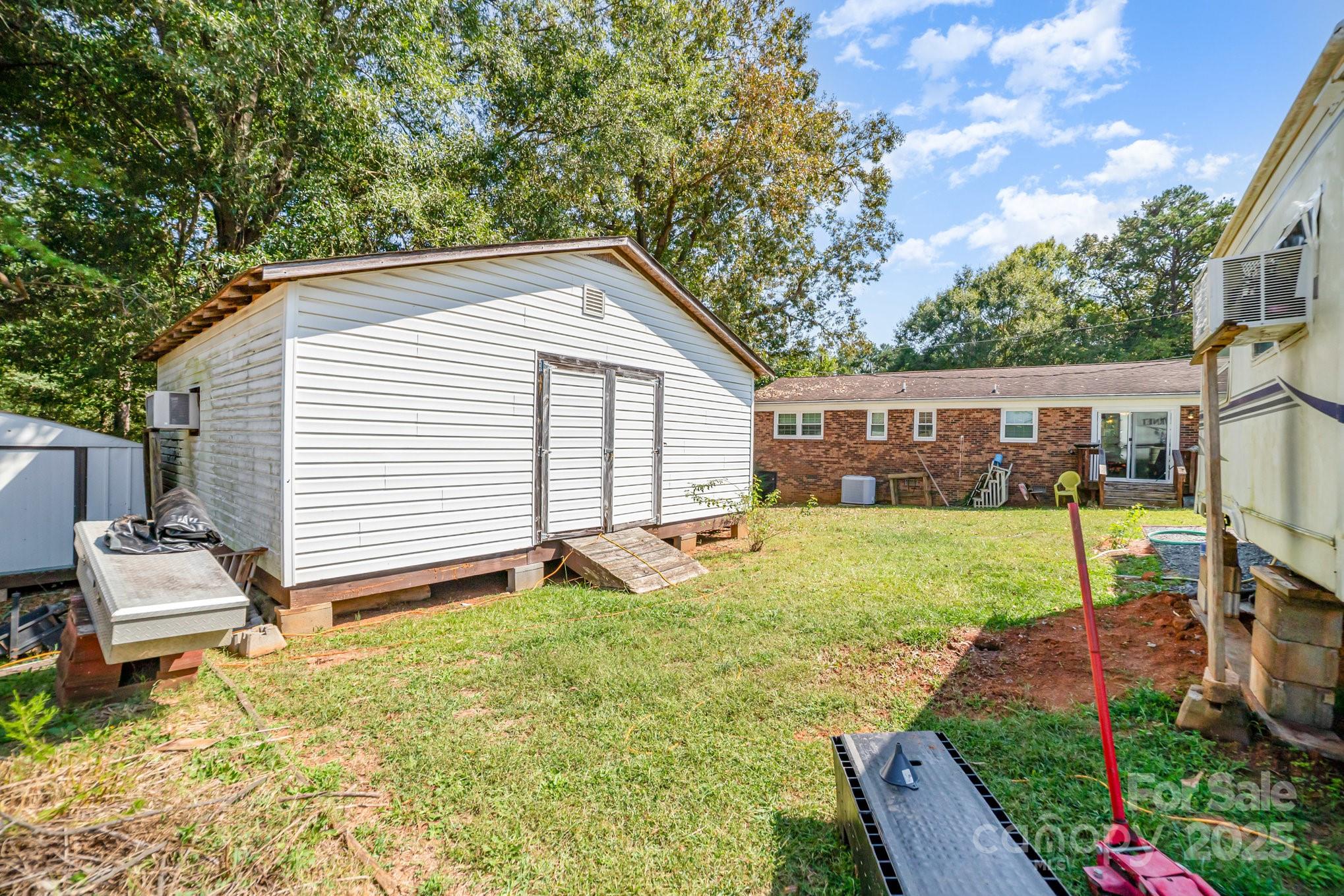 Meadowbrook Acres - Residential