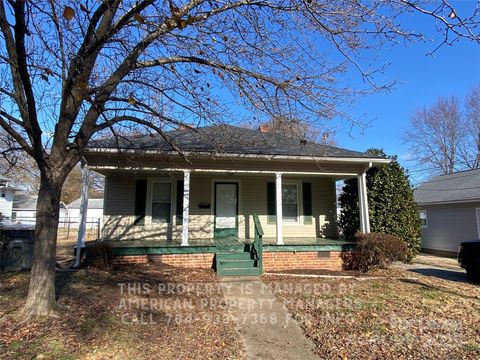 Photo of 605 E 10th Street, Kannapolis, NC 28083 (MLS # 4331312)