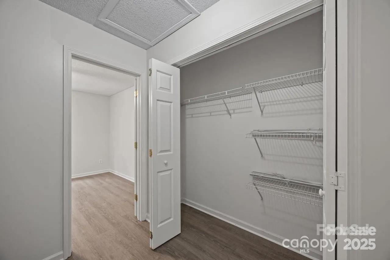 Azalea Point - Residential Lease