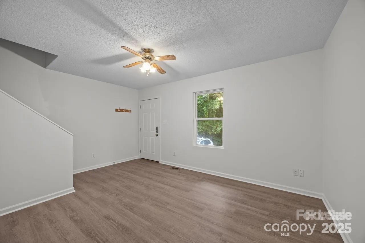 Azalea Point - Residential Lease