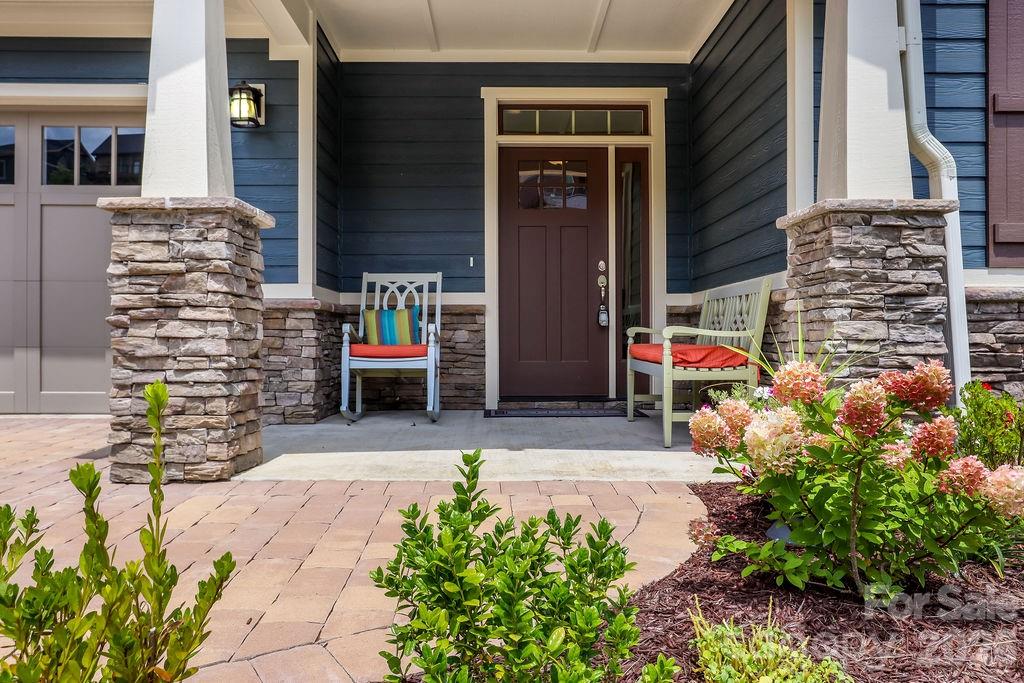 19 Craftsman Overlook Ridge