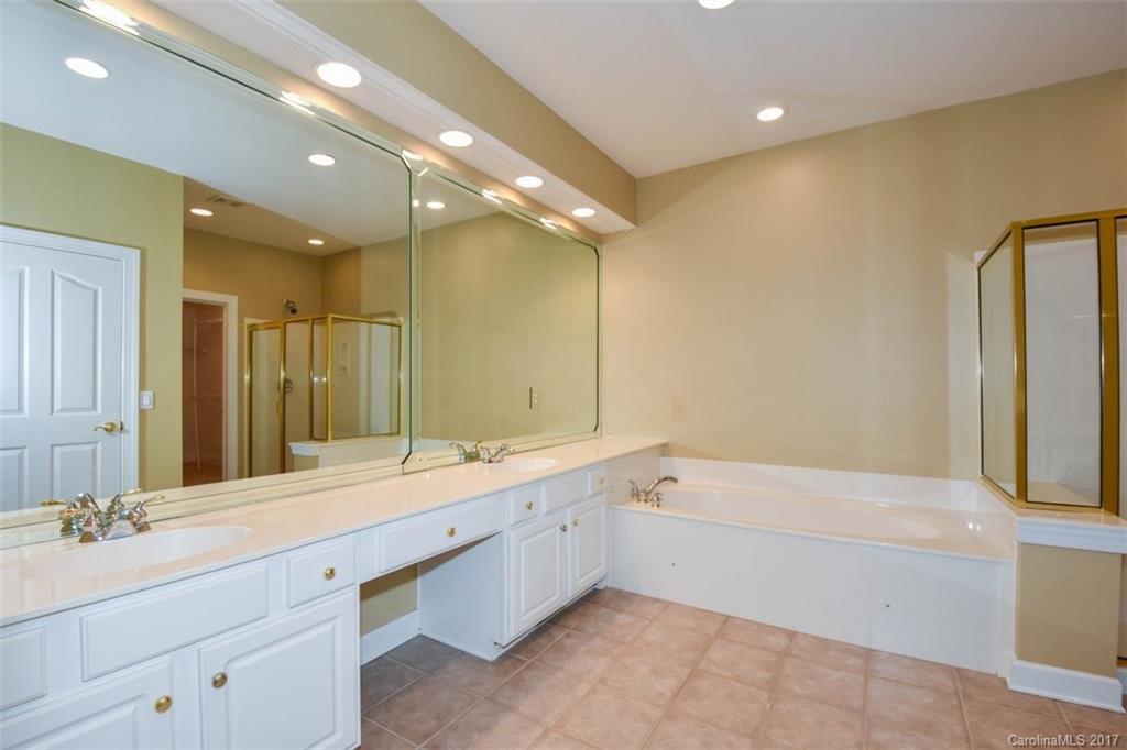 Ivy Ridge at Ballantyne - Residential