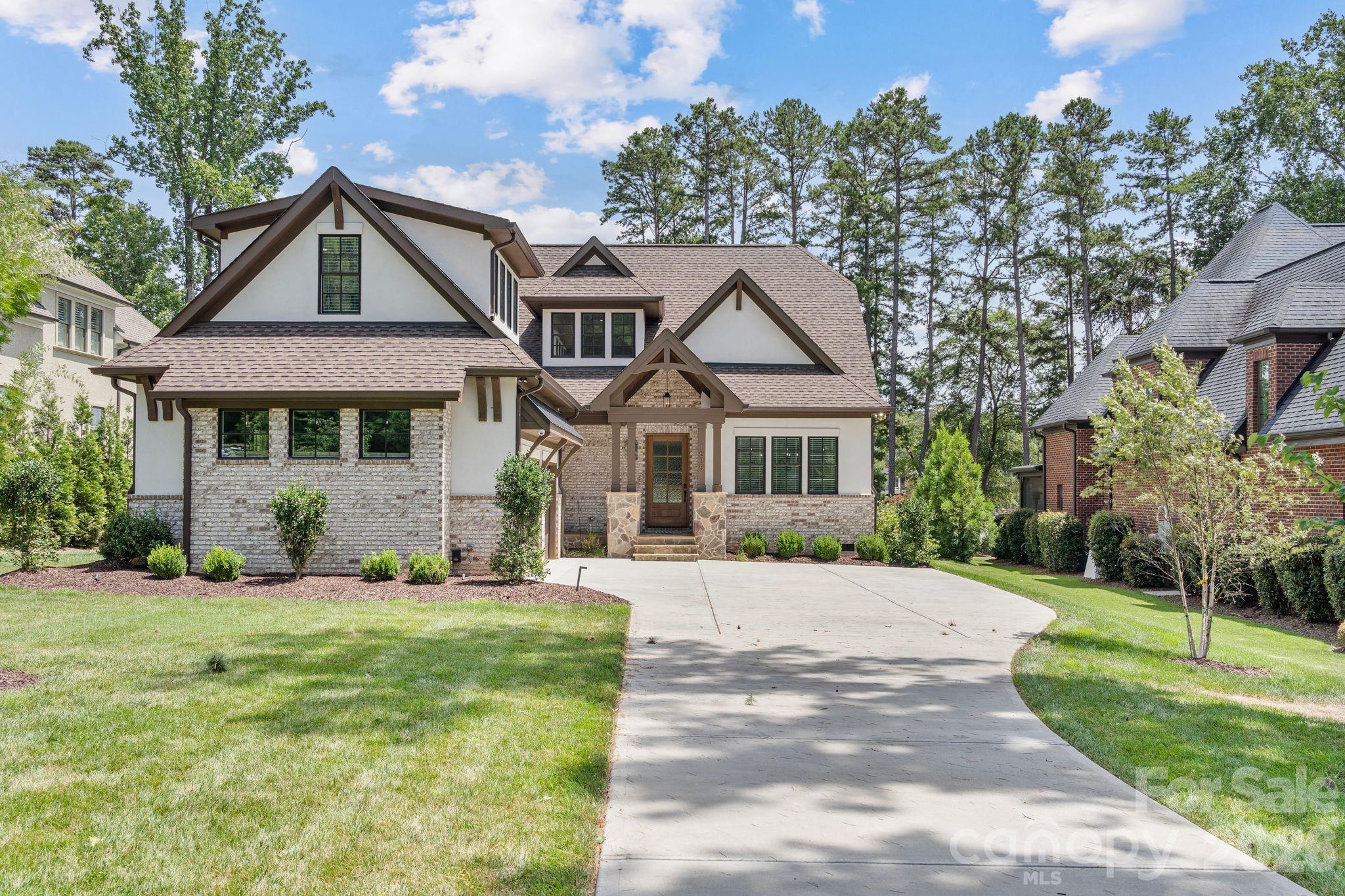 1535 Reflection Pointe Boulevard