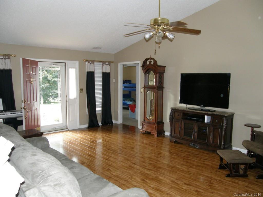 Chapel Creek - Residential