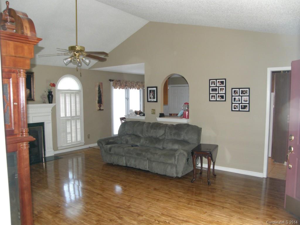 Chapel Creek - Residential