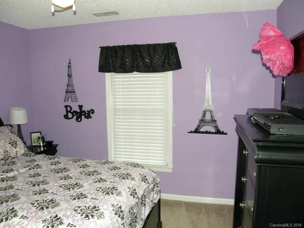 Chapel Creek - Residential