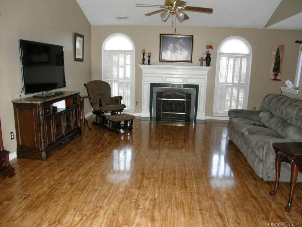 Chapel Creek - Residential