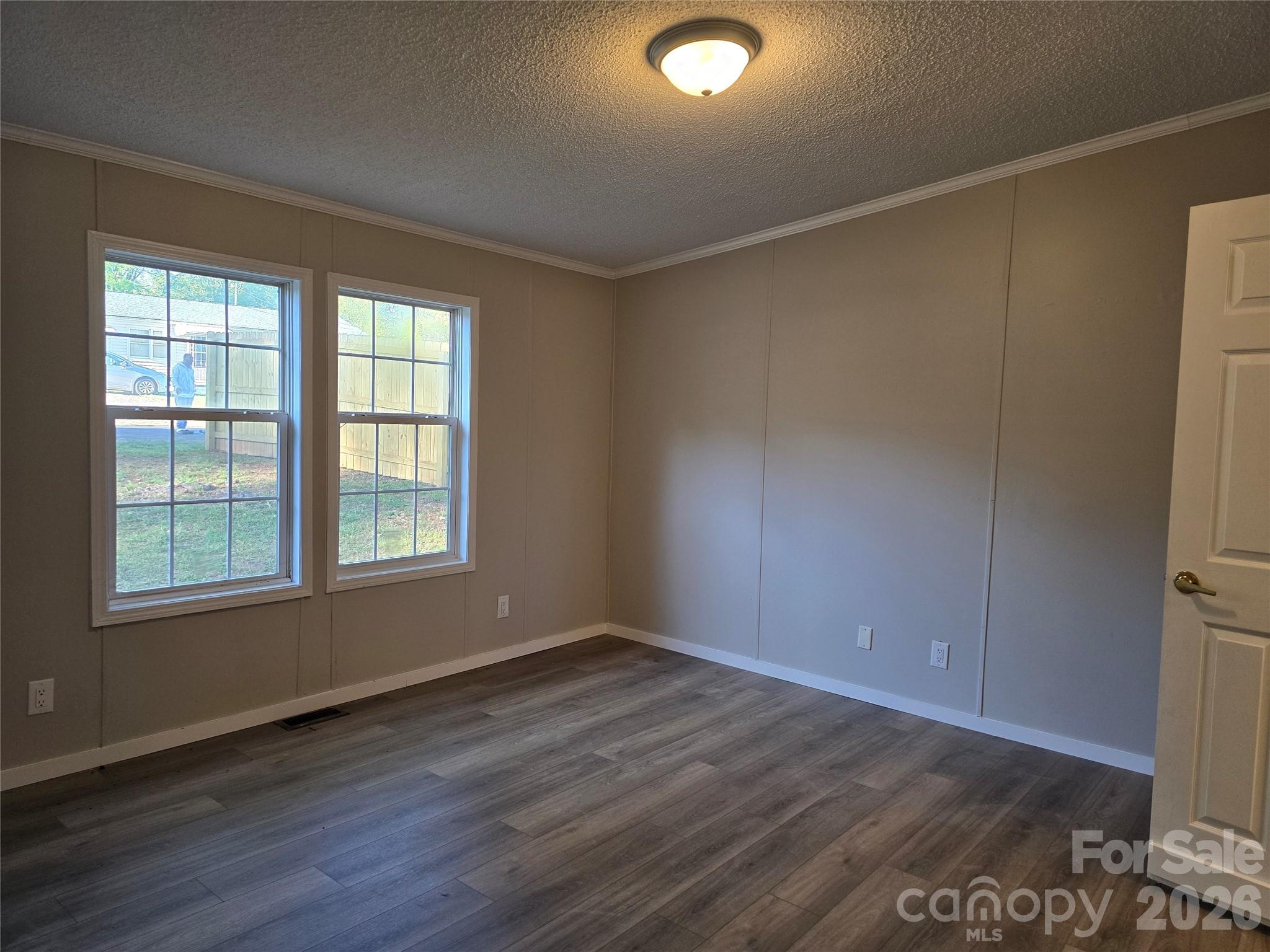 Lake View - Residential