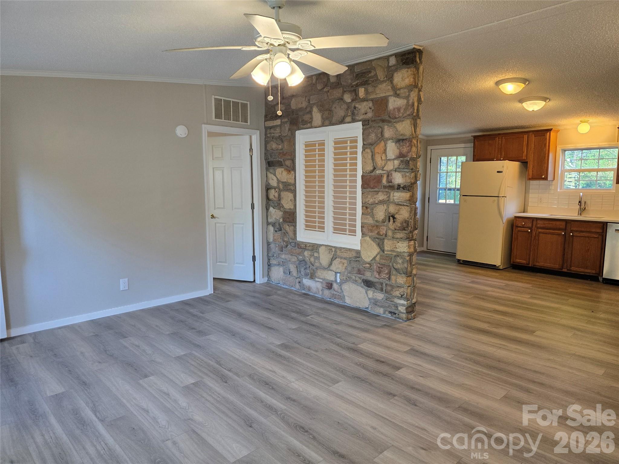 Lake View - Residential