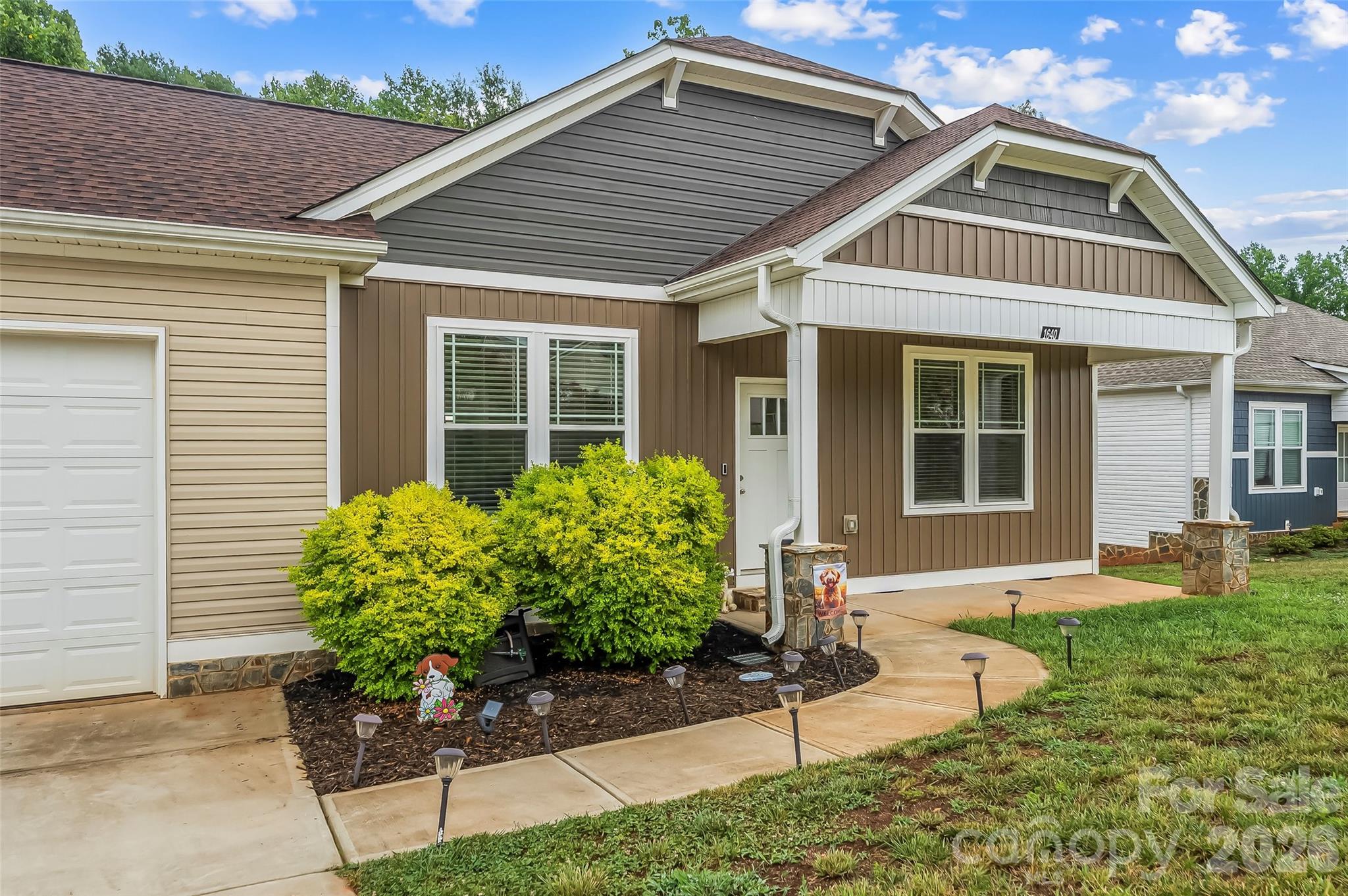 1640 Farmington Hills Drive
