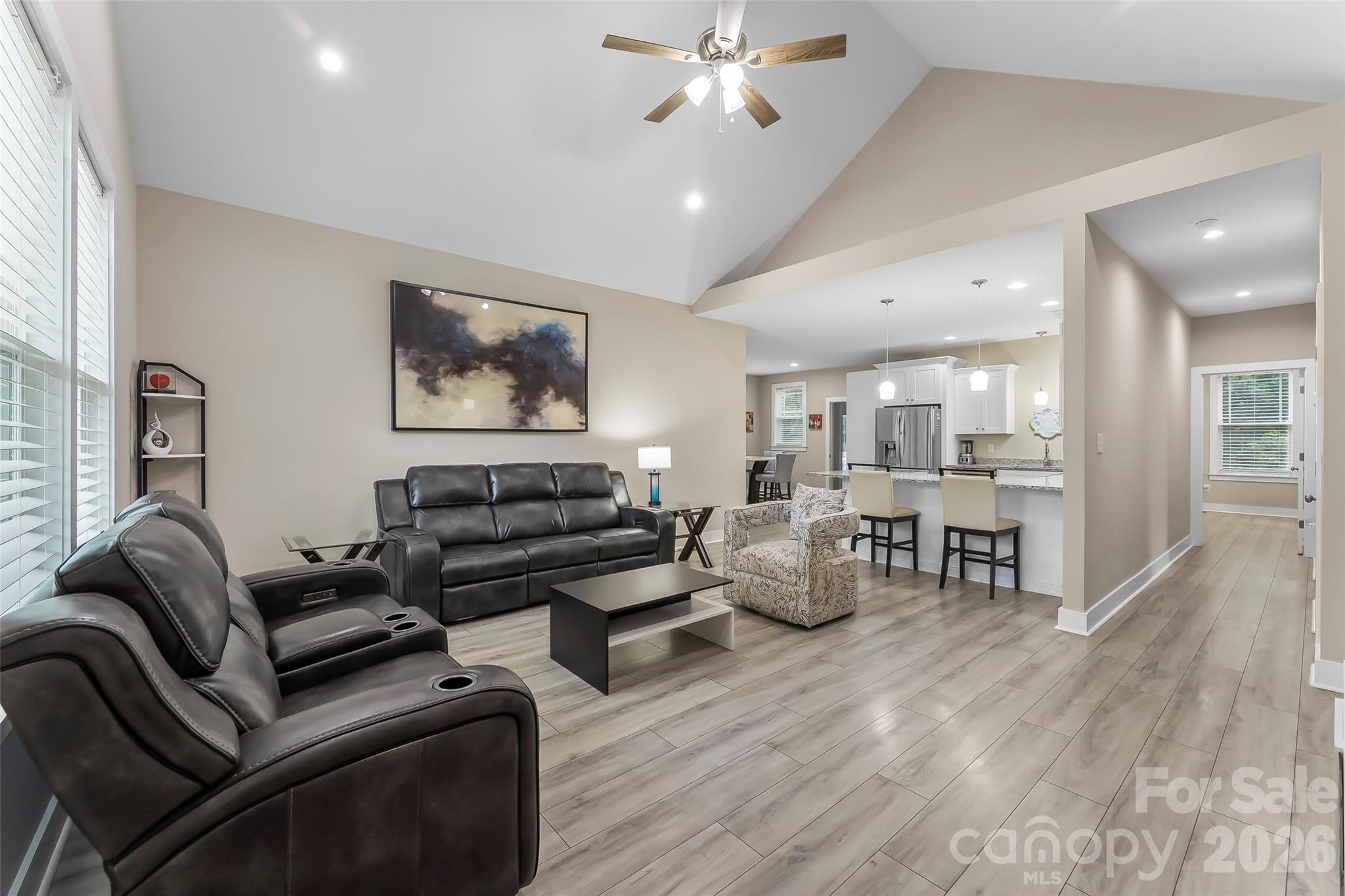 1640 Farmington Hills Drive