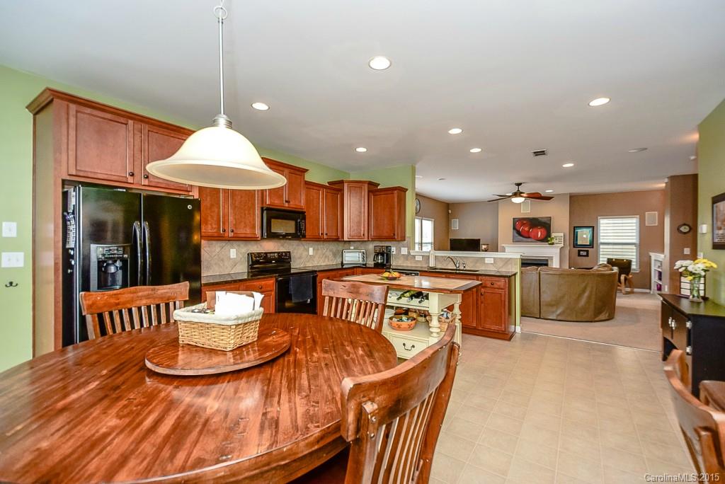 Regal Manor - Residential