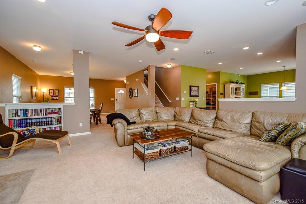 Regal Manor - Residential