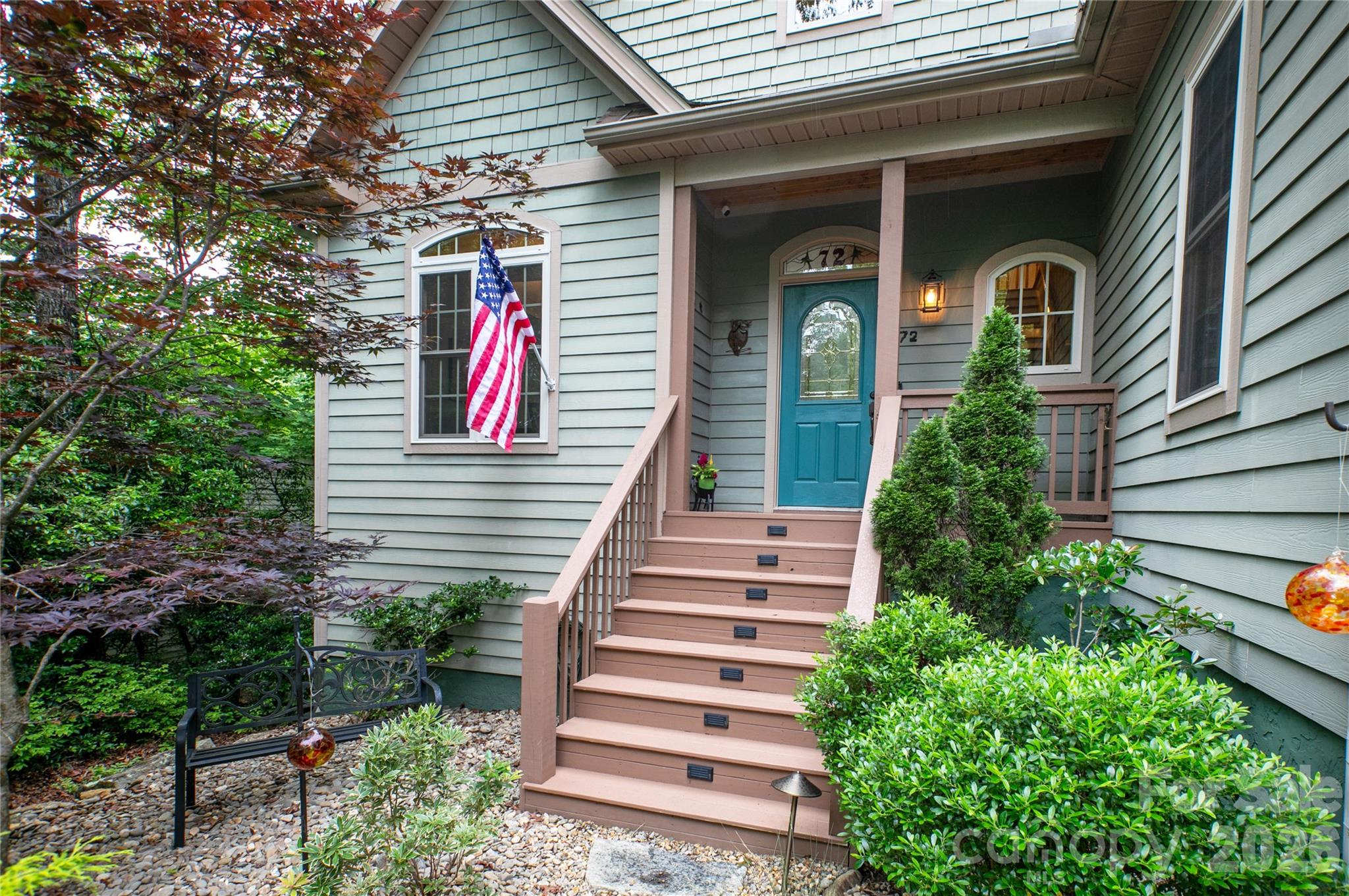 72 Tludatsi Court
