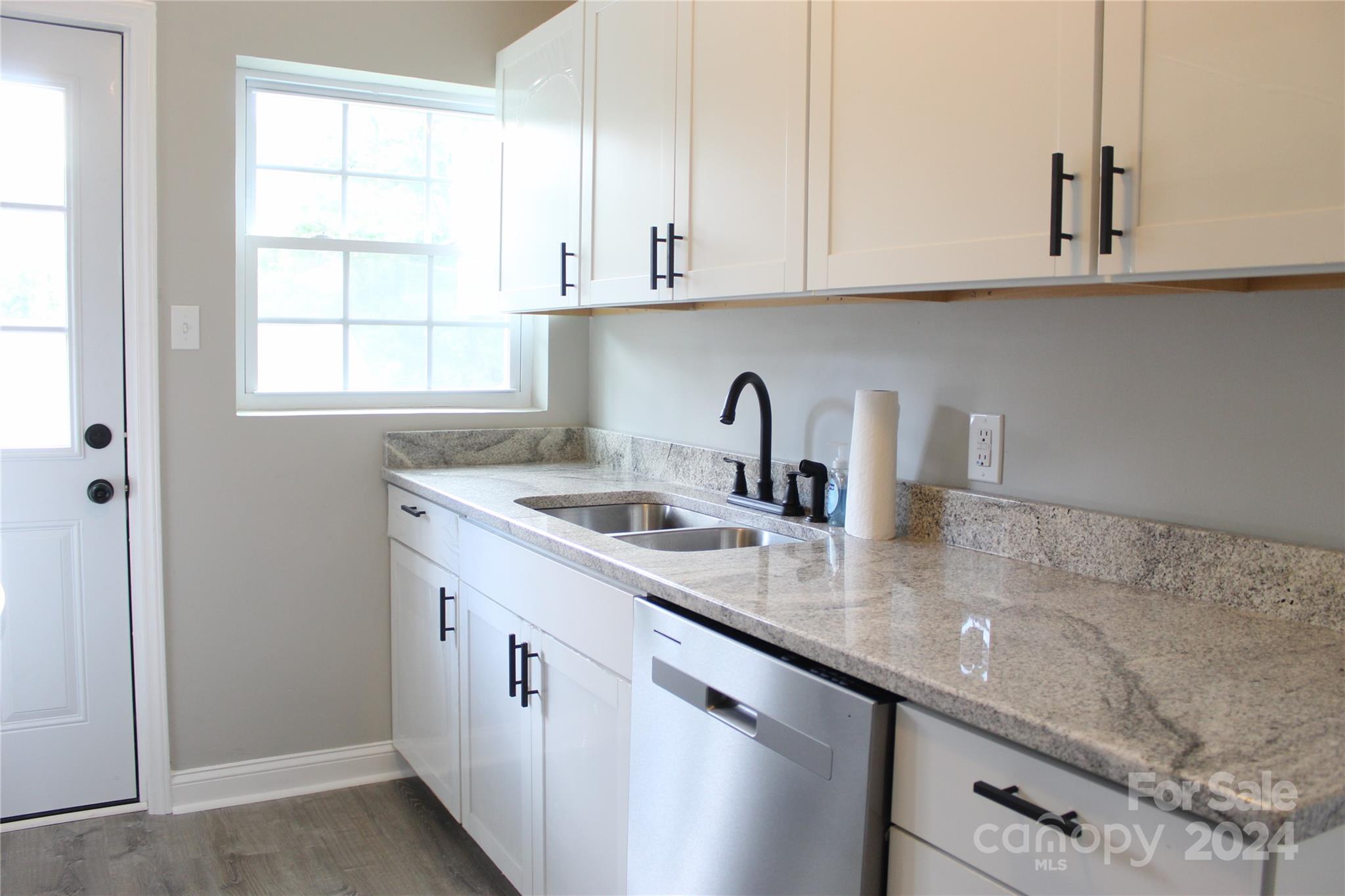 Sunny Hills - Residential