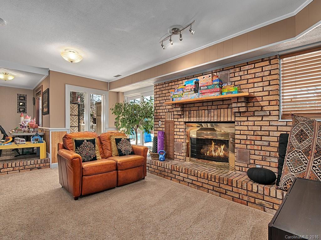 Rollingwoods Estates - Residential