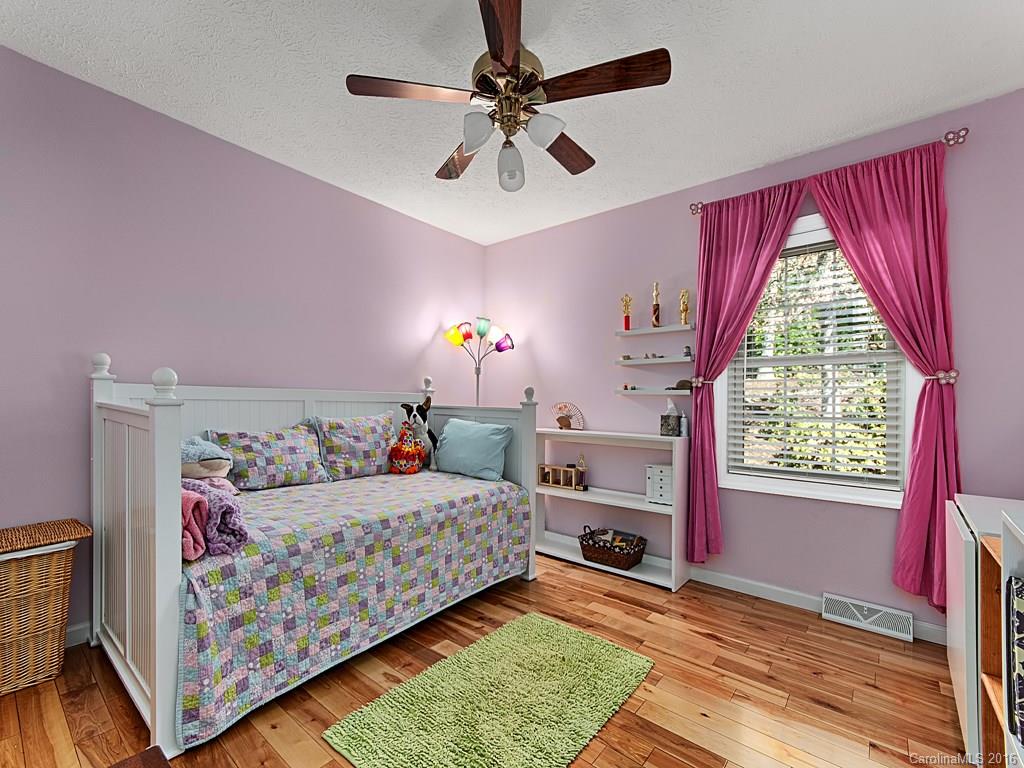 Rollingwoods Estates - Residential