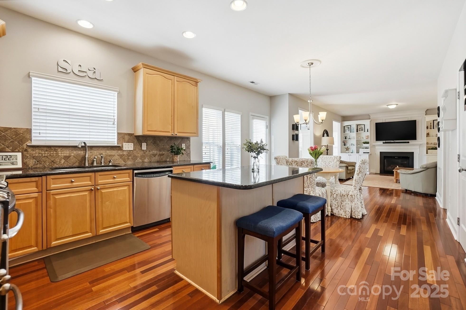 6525 Heath Glen Drive