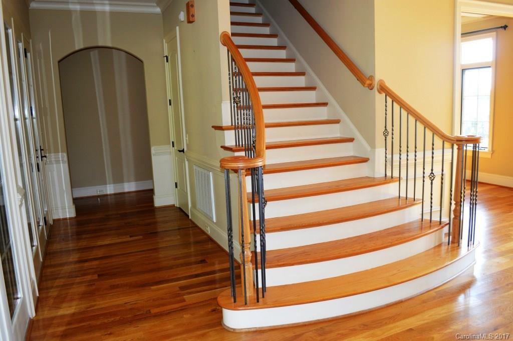 The Palisades - Residential Lease