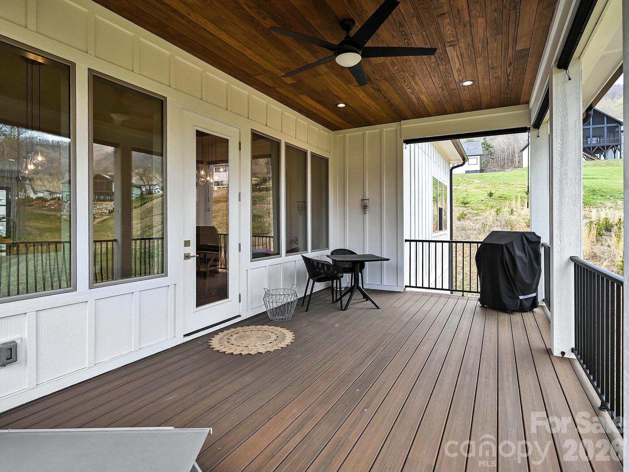 StoneRidge at Hayes Mountain - Residential