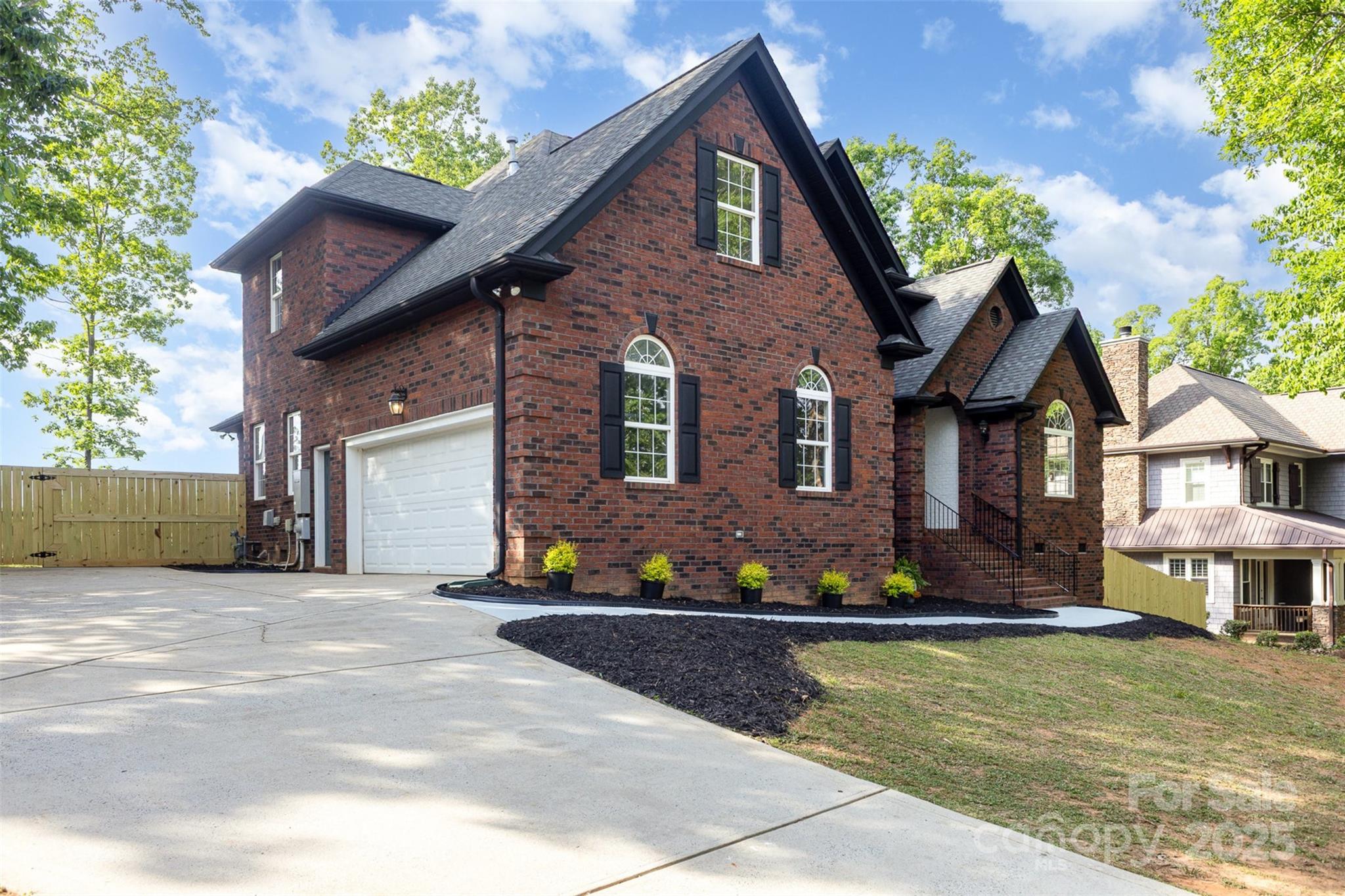 4907 Ardenwoods Drive