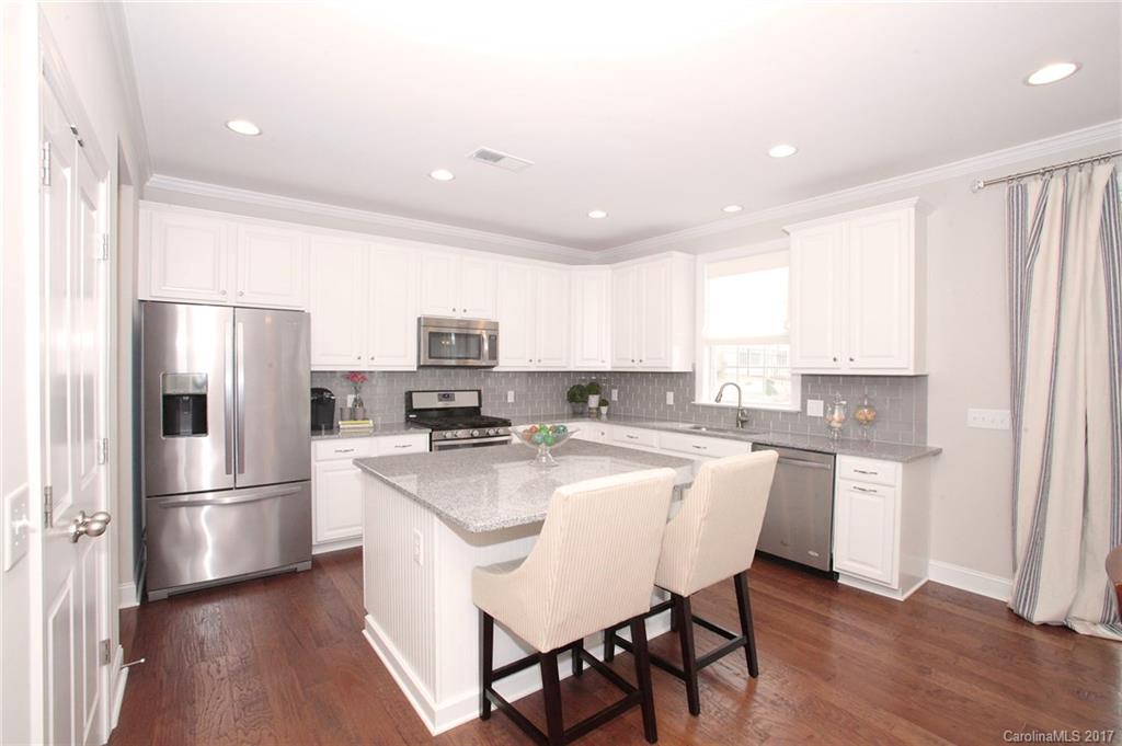 The Palisades - Residential