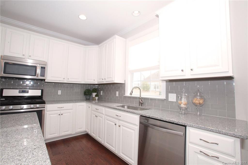 The Palisades - Residential