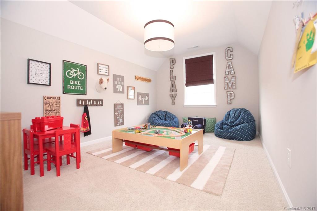 The Palisades - Residential