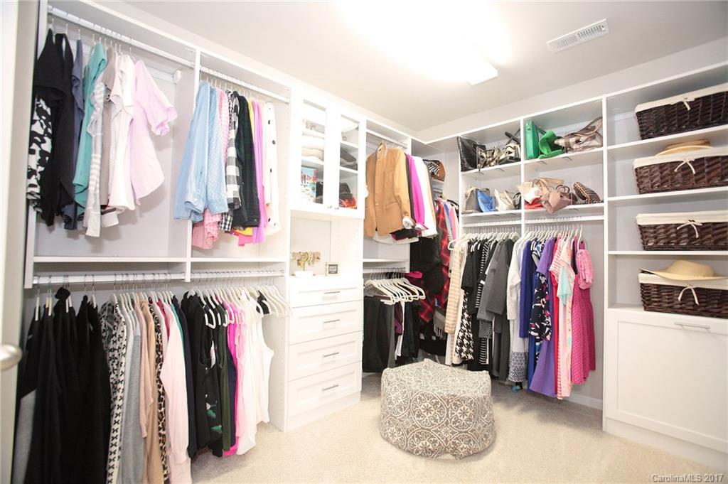 The Palisades - Residential