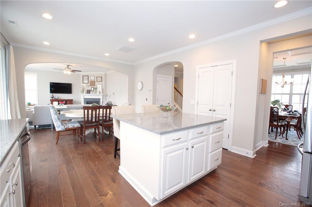 The Palisades - Residential